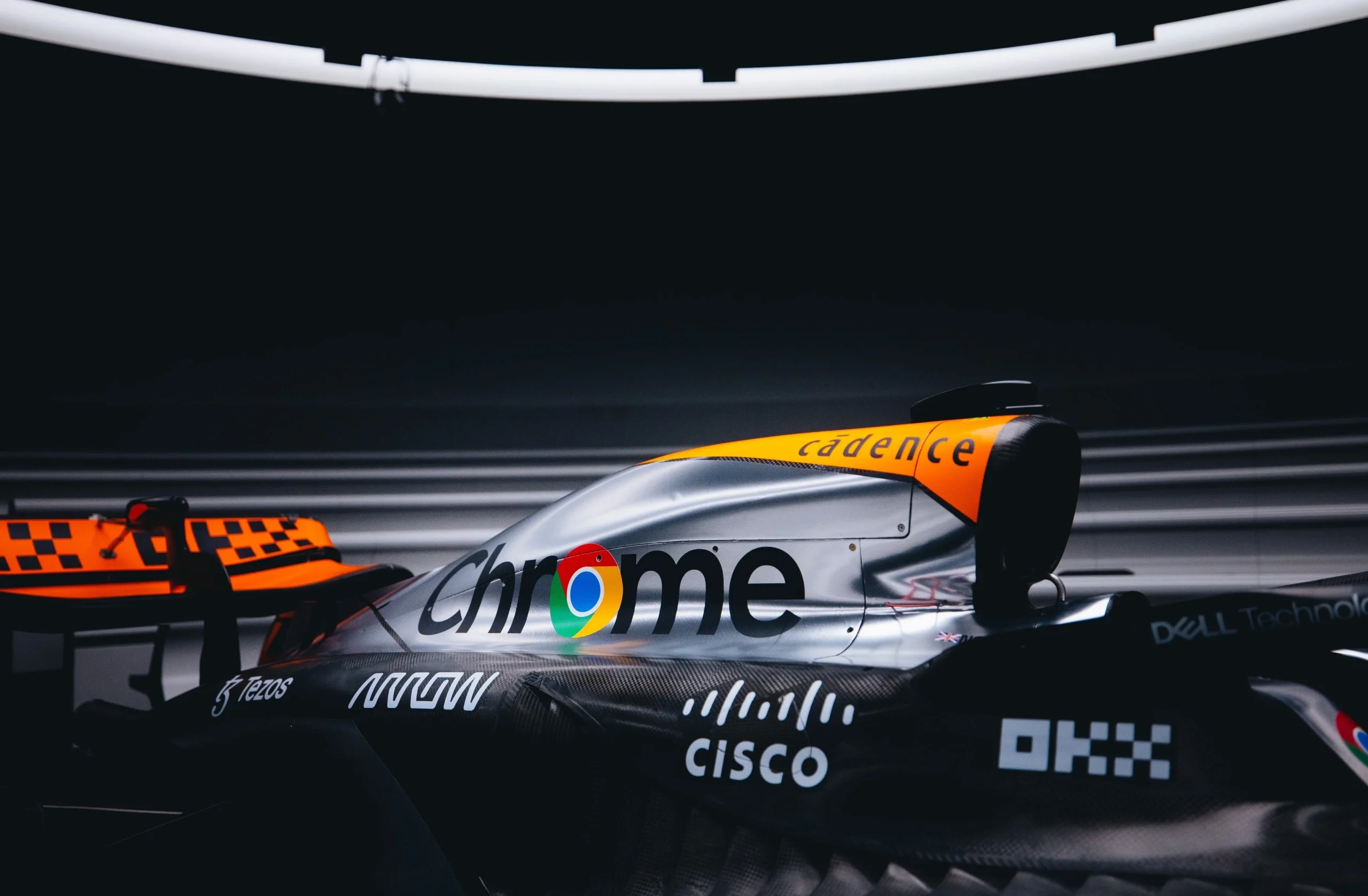 迈凯伦横扫梅赛德斯,皮亚斯特里点燃赛场 迈凯伦横扫梅赛德斯,皮亚斯特里点燃赛场