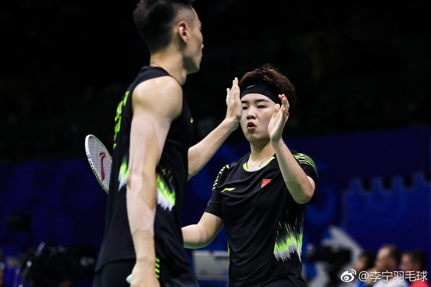 印尼队碾压韩国队,辛杜统治全场 印尼队碾压韩国队,辛杜统治全场