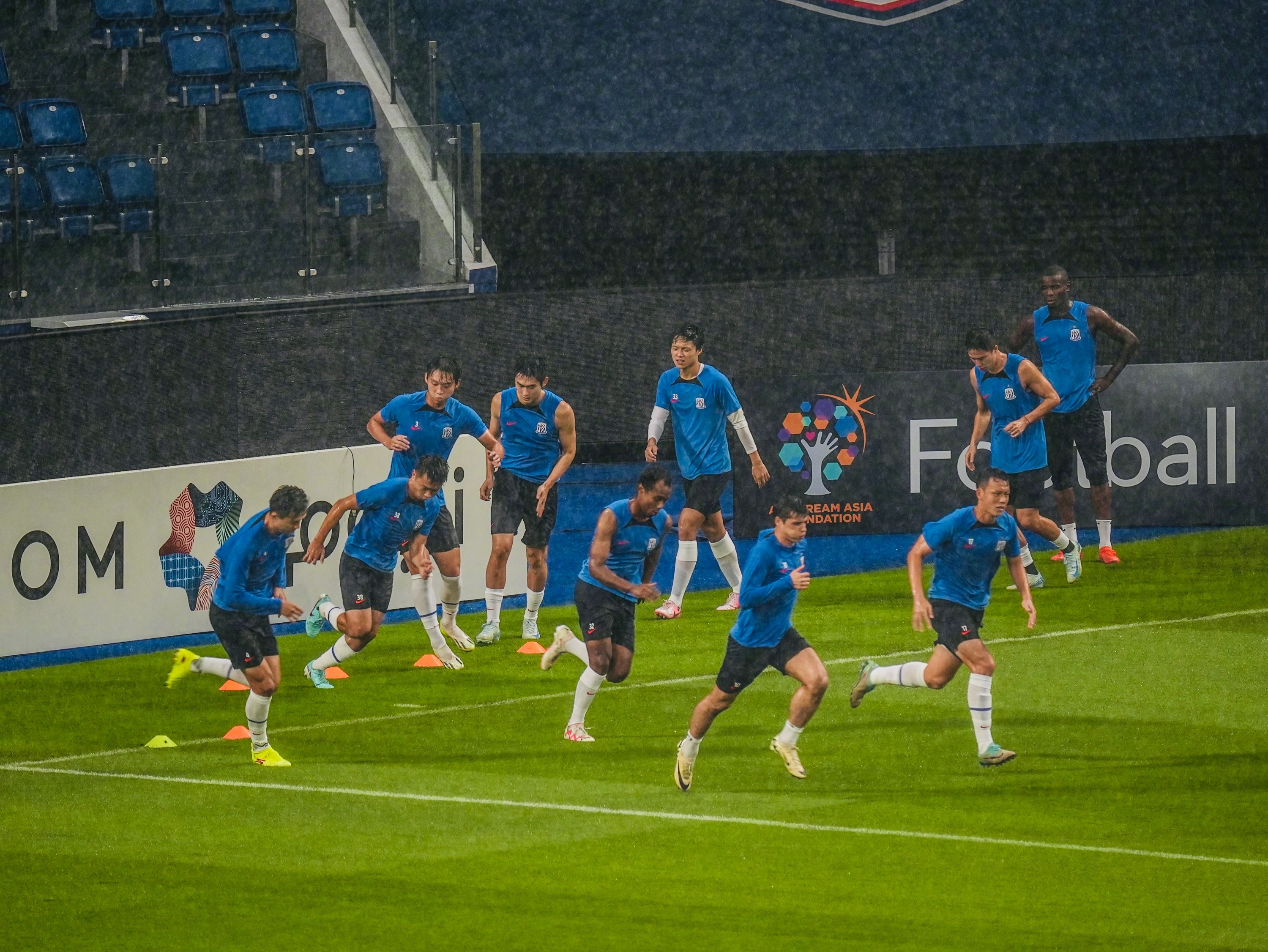 日本逆转尤文，萨内点燃赛场