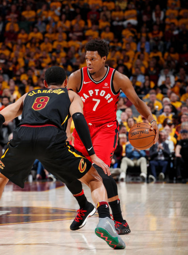 北京队横扫福建队，德罗赞惊艳四座