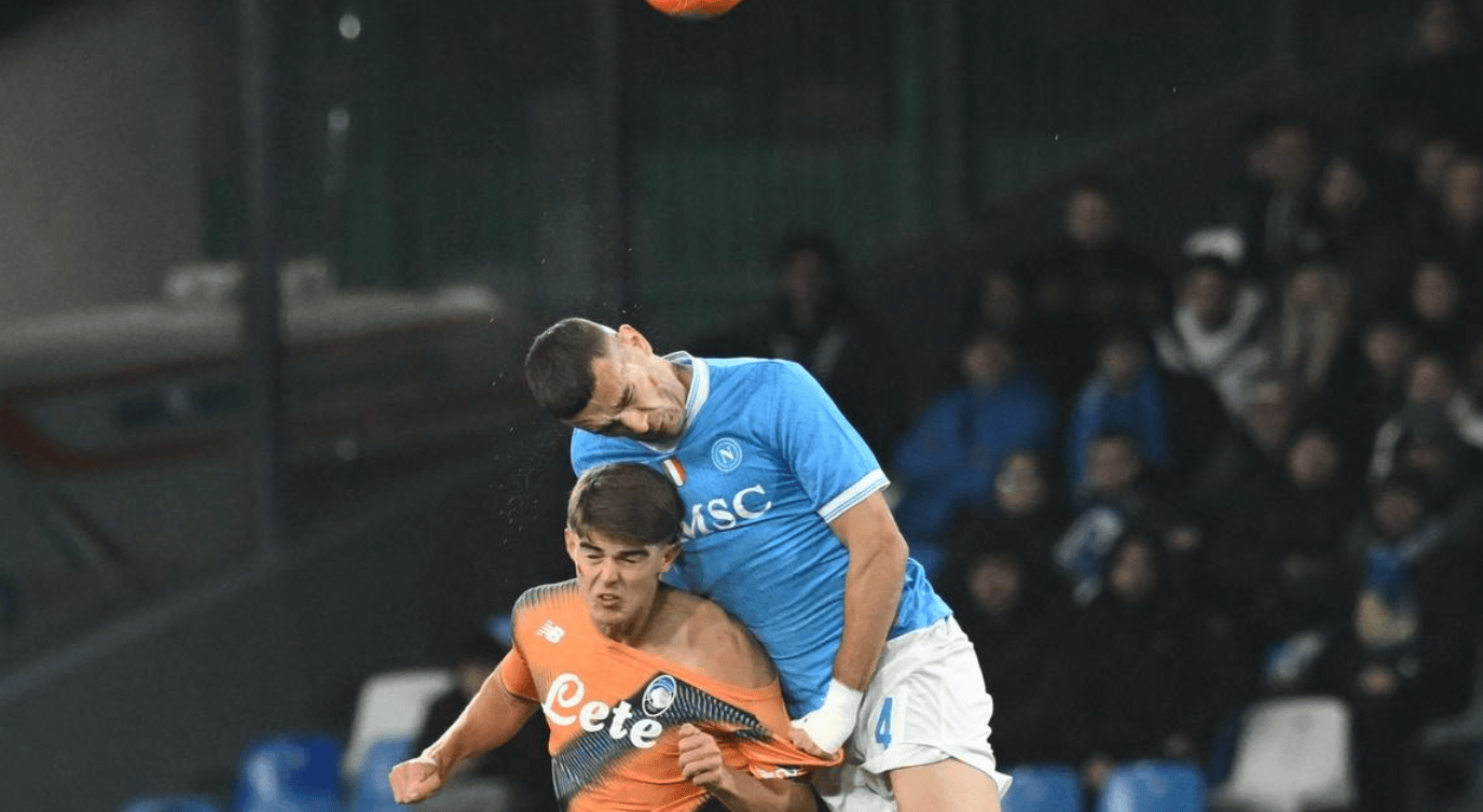 德国完胜那不勒斯，加维带队取胜