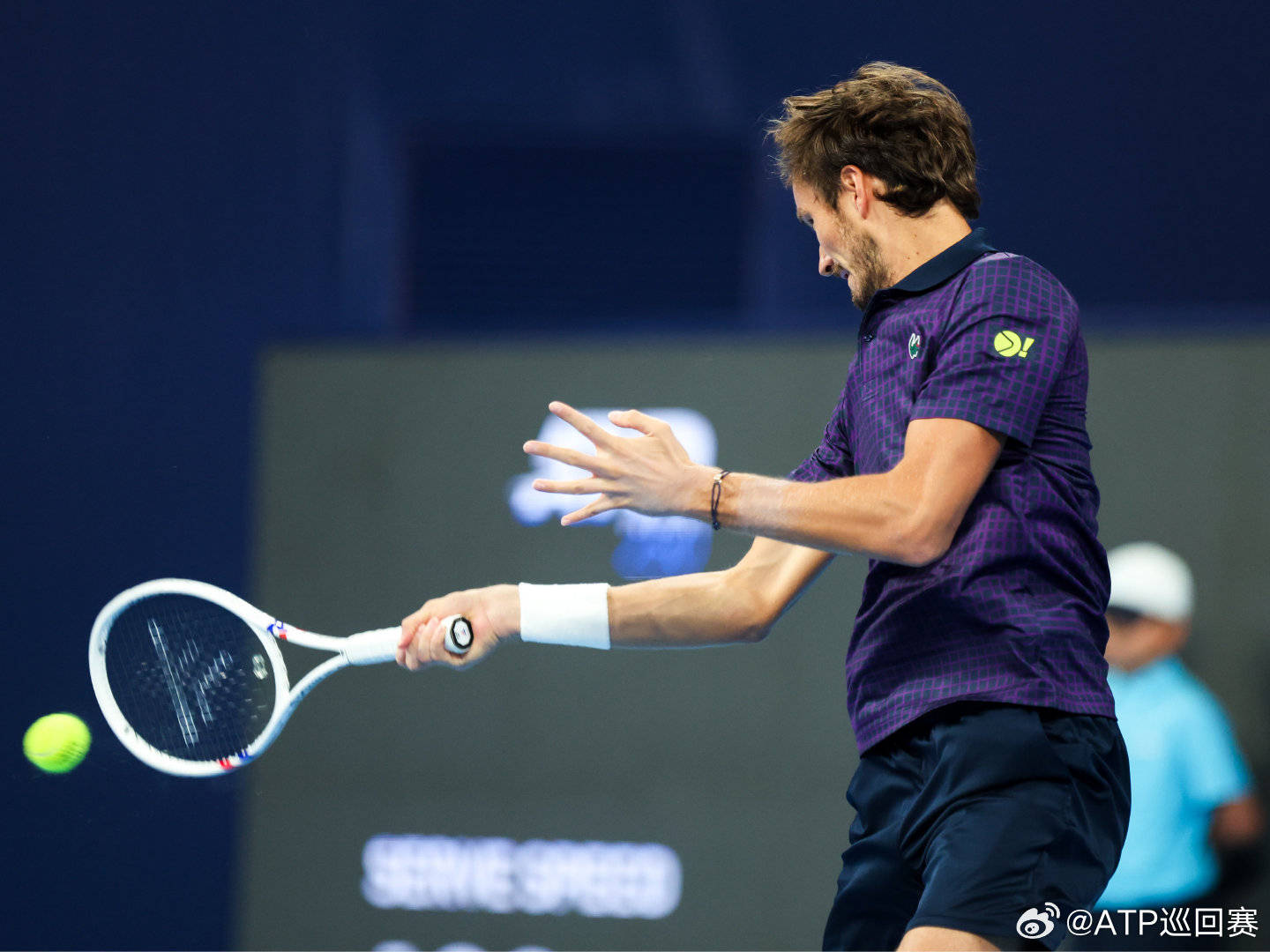 拉沃尔杯力克法网，梅德韦杰夫状态火热