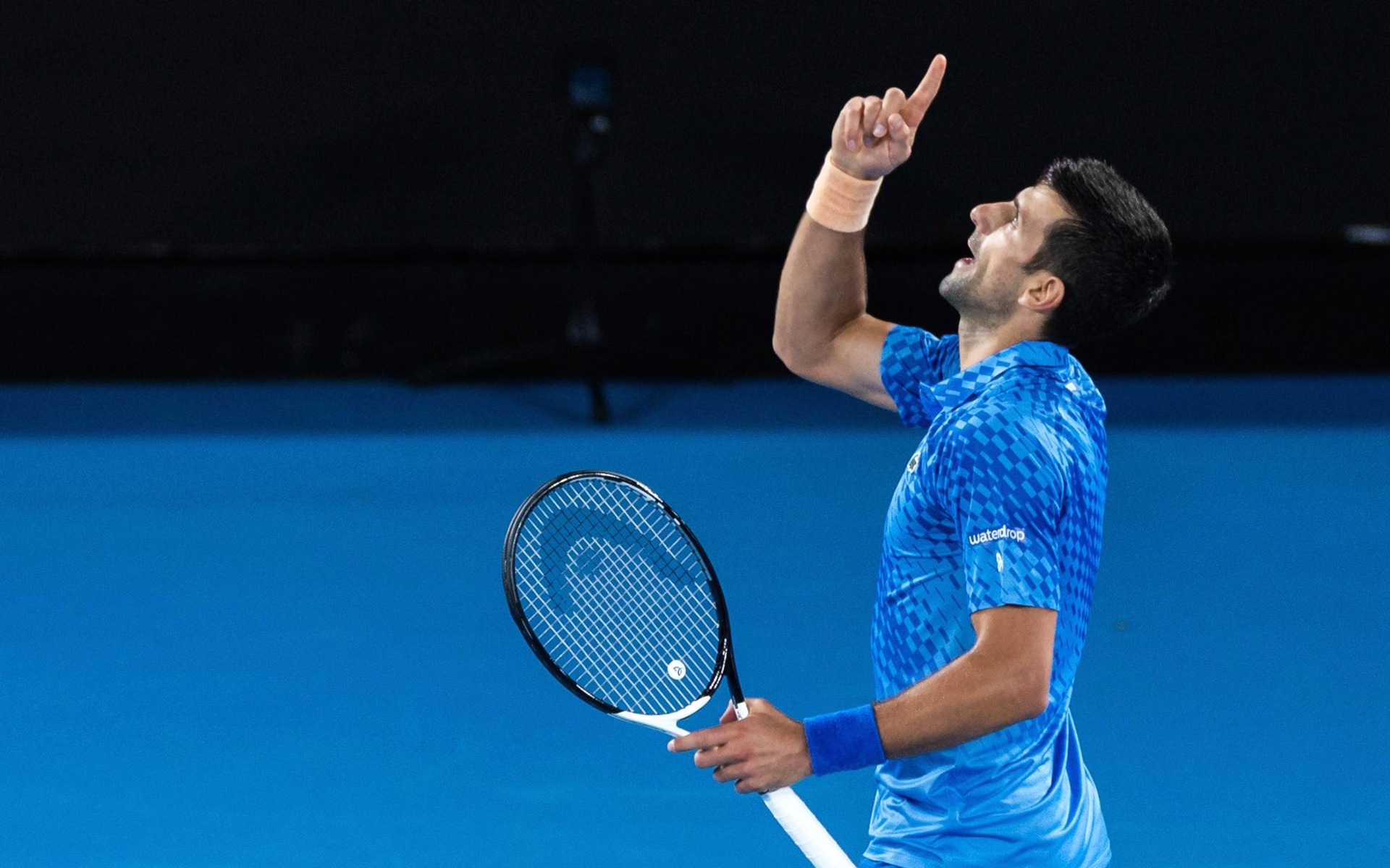 ATP总决赛轻取澳网，德约科维奇点燃赛场