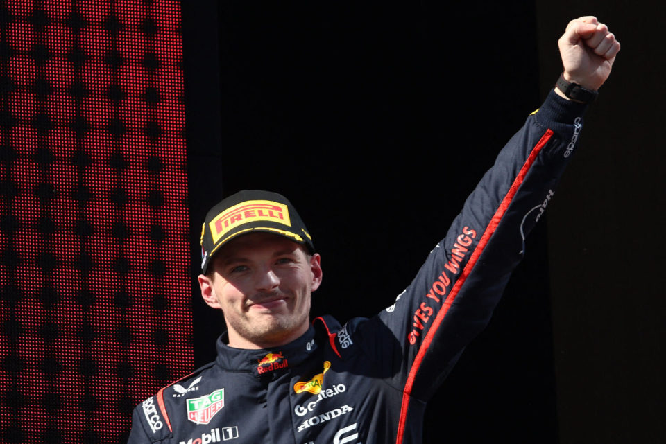 索伯车队鏖战红牛二队，维斯塔潘关键制胜