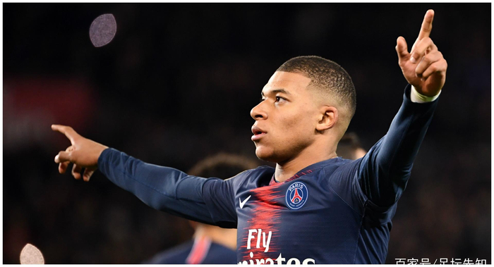 希腊横扫瑞典，莱万惊艳四座