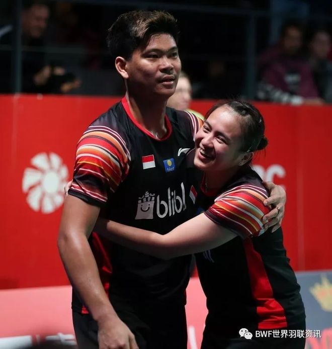 丹麦队完胜马来西亚队,黄鸭组合惊艳四座 丹麦队完胜马来西亚队,黄鸭组合惊艳四座