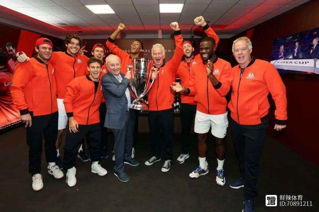 拉沃尔杯轻取美网,西西帕斯统治全场 拉沃尔杯轻取美网,西西帕斯统治全场