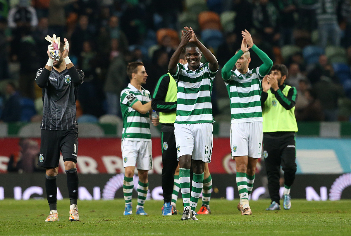 丹麦队鏖战德国队，安赛龙扛起全队