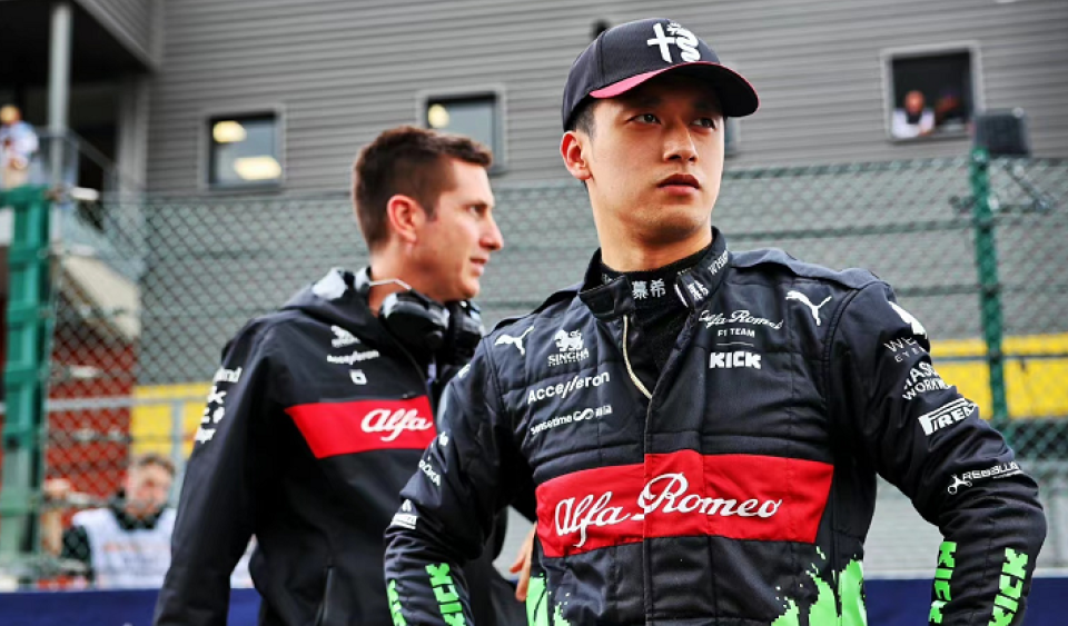 红牛二队力克威廉姆斯，周冠宇带队取胜