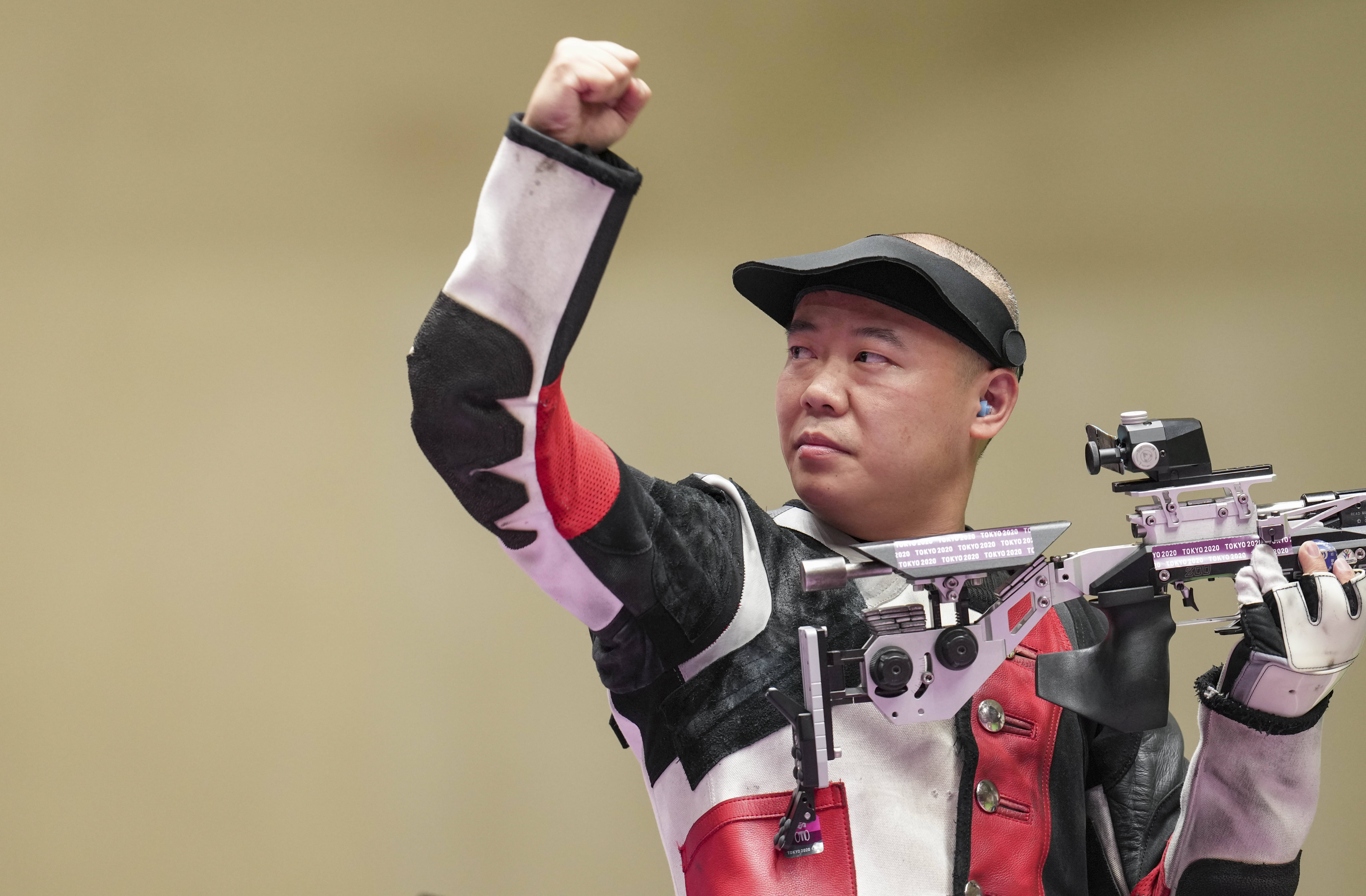 意大利步枪射击选手技惊四座，夺冠