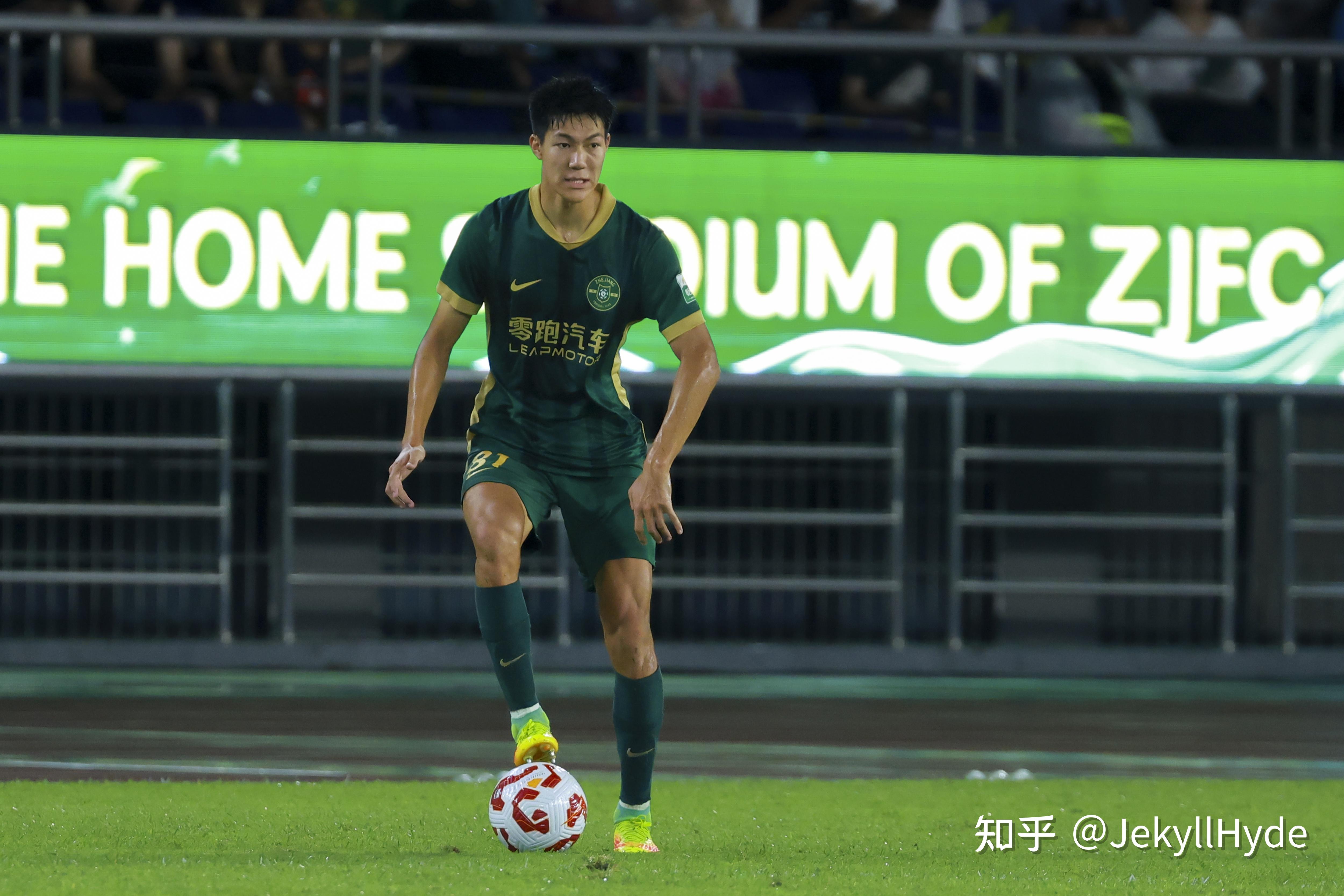 中超比赛球队宣布青训校园足球基地开放