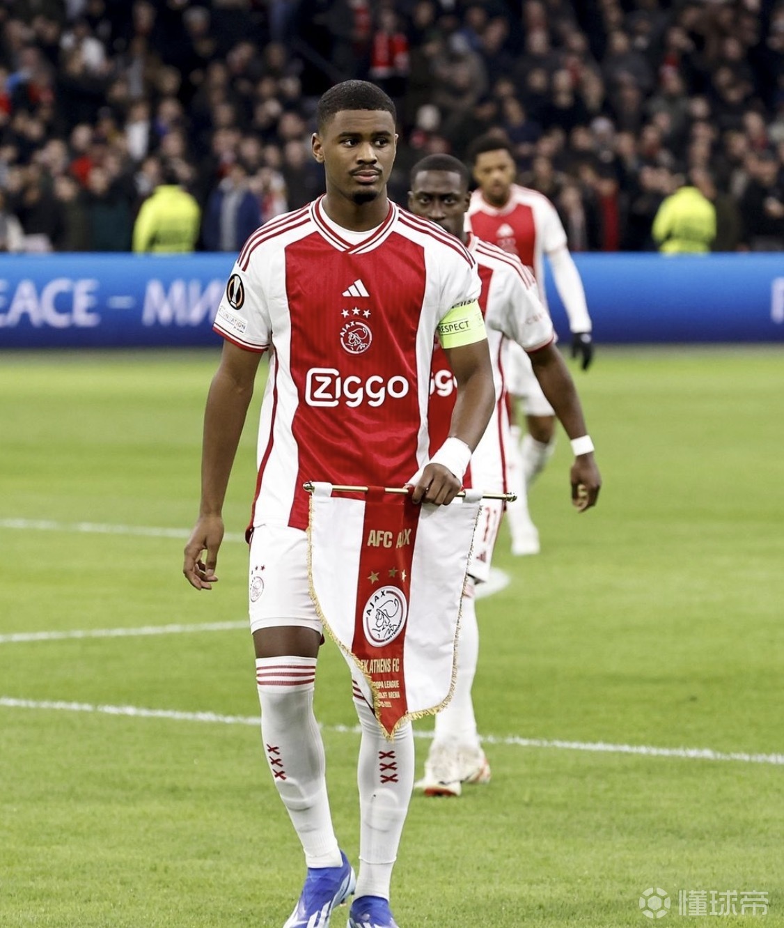 阿贾克斯青训成绩斐然,成为球队未来的发展重心 阿贾克斯青训成绩斐然,成为球队未来的发展重心