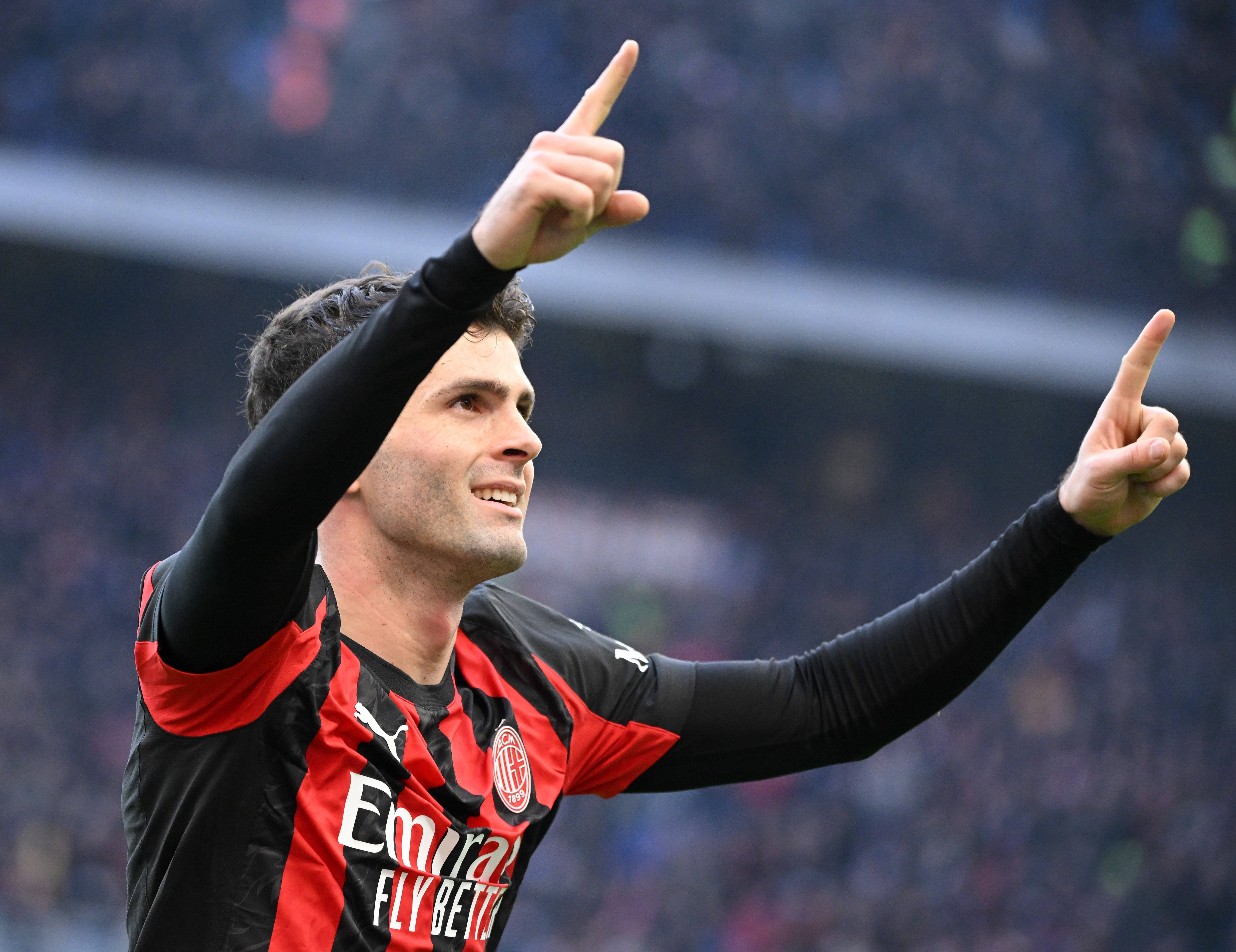 意大利足球俱乐部签约新球员 意大利足球俱乐部签约新球员