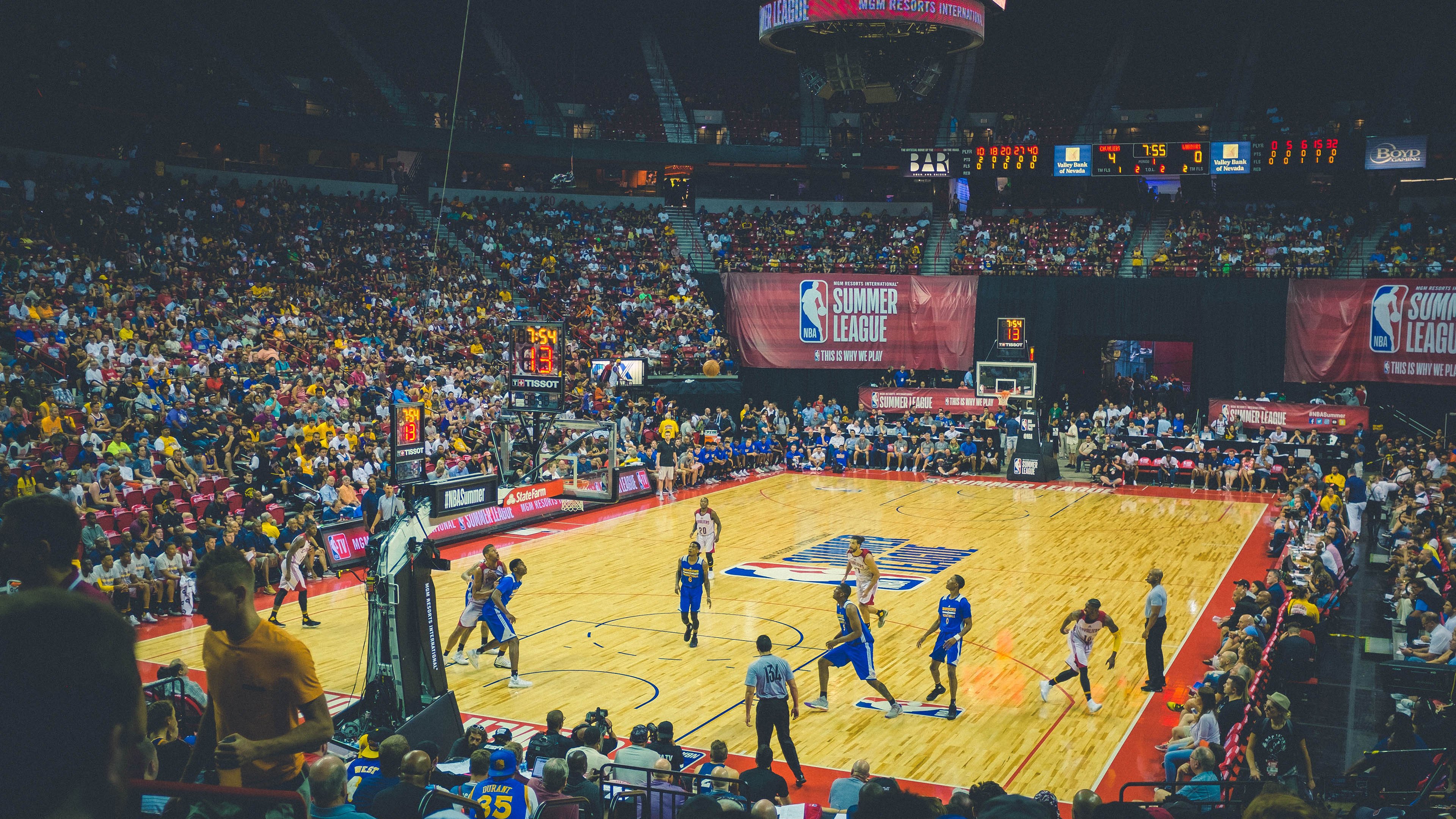 孤胆英雄的胜利密码，切特定格制霸时刻，独行侠如何猎鹰成功？